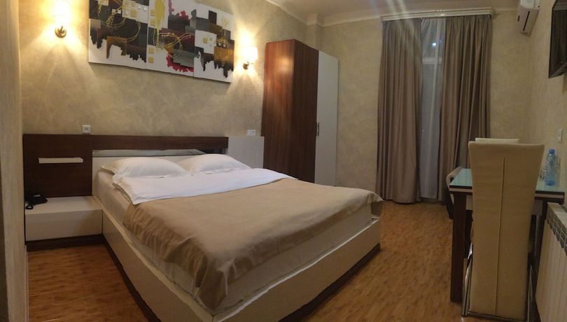 Imagen de la habitación del Hotel Agava, Tbilisi. Foto 10