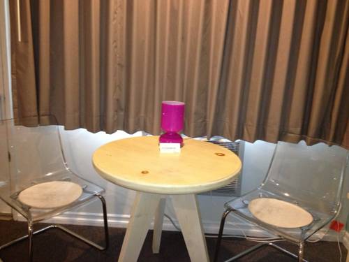 Imagen de la habitación del Hotel Agave Inn. Foto 6