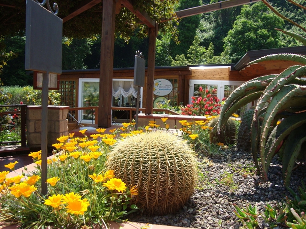 Imagen de los exteriores del Hotel Agave, N&aacute;poles. Foto 12