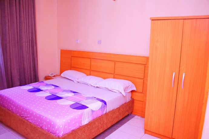 Imagen de la habitación del Hotel Agburuikes. Foto 4