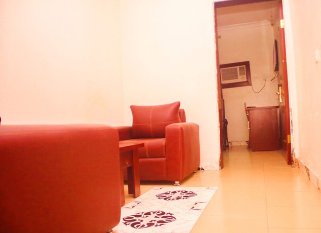 Imagen de la habitación del Hotel Agburuikes. Foto 8