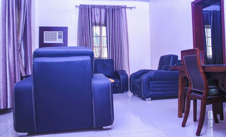 Imagen de la habitación del Hotel Agburuikes. Foto 10