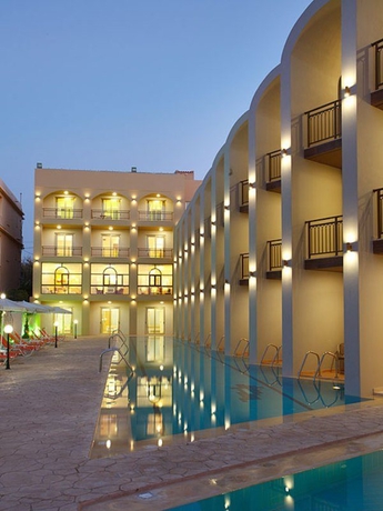 Imagen general del Hotel Agelia Beach. Foto 12