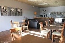 Imagen del bar/restaurante del Hotel Agen P'tit Dej-hotel. Foto 2