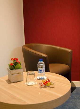 Imagen de la habitación del Hotel Agena, Aeropuerto de Lille-Lesquin. Foto 2