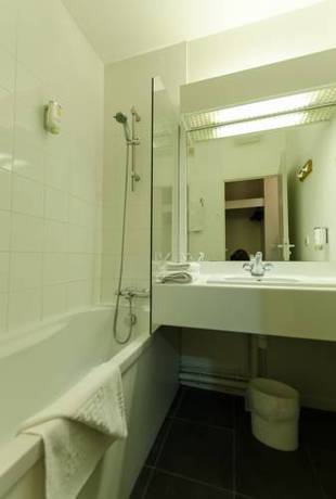Imagen de la habitación del Hotel Agena, Aeropuerto de Lille-Lesquin. Foto 6