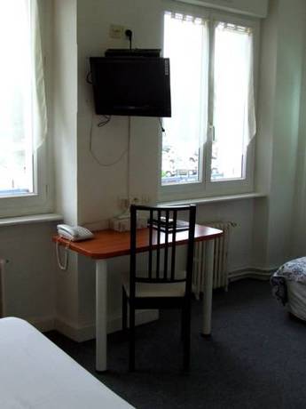 Imagen de la habitación del Hotel Agena, BREST. Foto 11