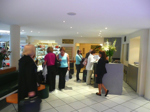 Imagen de los interiores del Hotel Agena, Lourdes. Foto 17