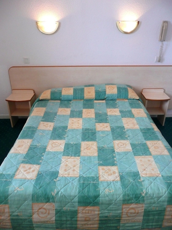 Imagen de la habitación del Hotel Agena, Lourdes. Foto 11