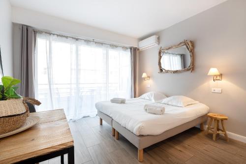 Imagen de la habitación del Hotel Agence des R&eacute;sidences - Appartements priv&eacute;s du 45 CROISETTE - Superieur. Foto 15