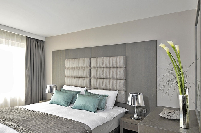 Imagen de la habitación del Hotel Agenda Louise. Foto 11