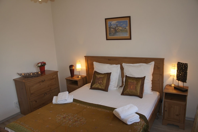 Imagen de la habitación del Hotel Agentia H Accommodation. Foto 10