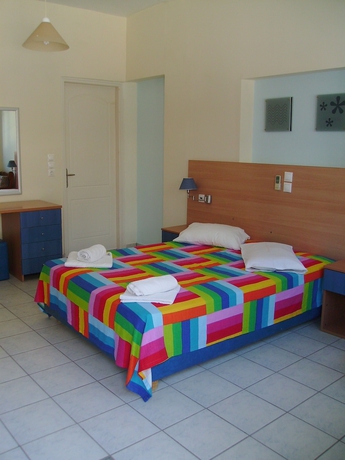 Imagen de la habitación del Hotel Aggelos, Agios Andreas. Foto 2