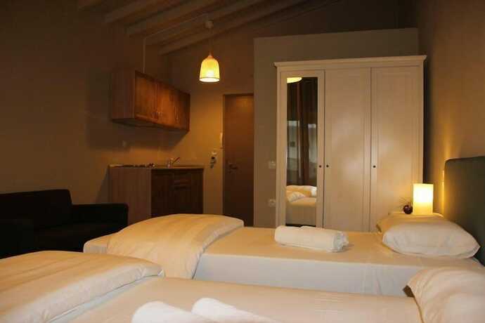 Imagen de la habitación del Hotel Aggelos Studio. Foto 15