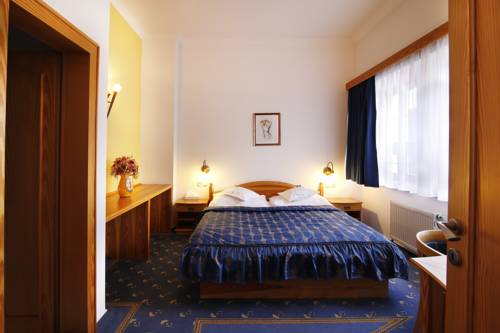 Imagen de la habitación del Hotel Agh. Foto 9