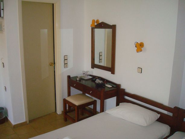 Imagen de los interiores del Hotel Aghas. Foto 14