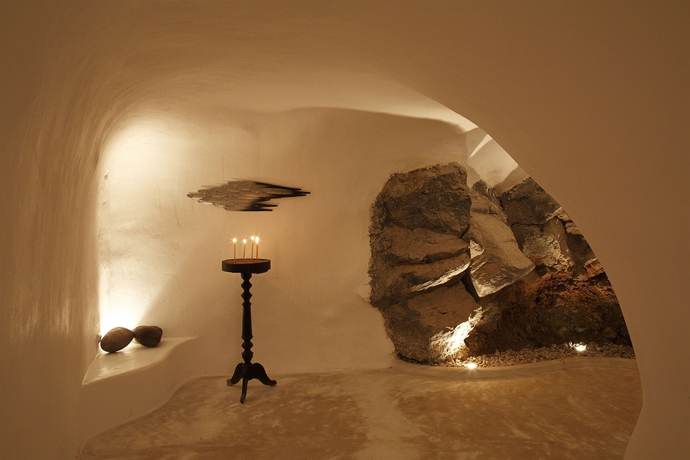 Imagen de los interiores del Hotel Aghios Artemios Traditional Houses. Foto 14