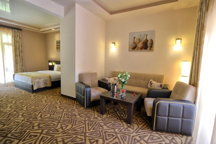 Imagen de la habitación del Hotel Aghveran Ararat Resort. Foto 7