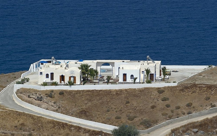 Imagen de los exteriores del Hotel Agia Irini. Foto 7