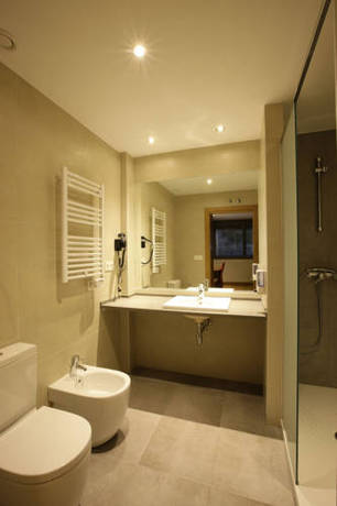 Imagen de la habitación del Hotel Aginaga a. Foto 6