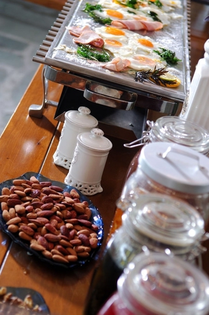 Imagen de la habitación del Hotel Agionissi Resort. Foto 5