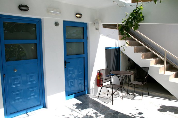 Imagen de la habitación del Hotel Agios Pavlos. Foto 2