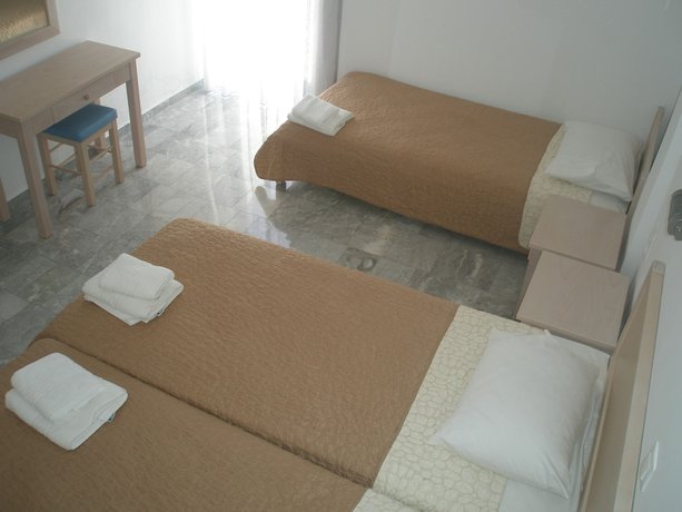 Imagen de la habitación del Hotel Agios Pavlos. Foto 6