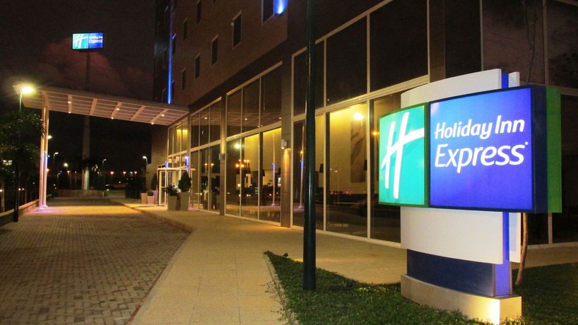 Imagen del bar/restaurante del Hotel Agisol Mar&iacute;lia. Foto 6