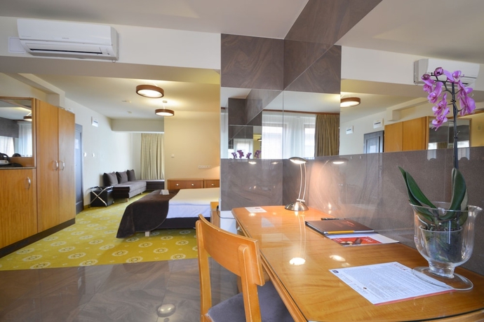 Imagen de la habitación del Hotel Agit Congress and Spa. Foto 16