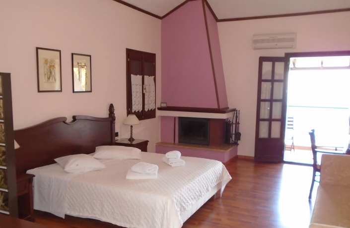 Imagen de la habitación del Hotel Aglaida. Foto 6