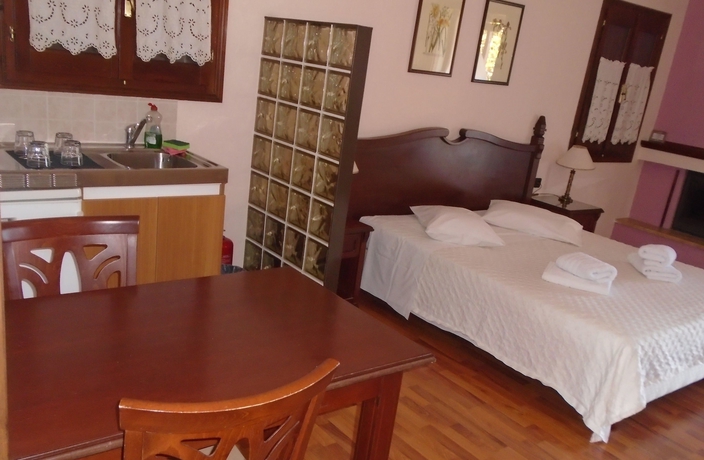 Imagen de la habitación del Hotel Aglaida. Foto 8