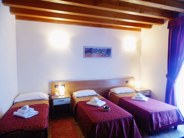 Imagen de la habitación del Hotel Agli Ulivi. Foto 11