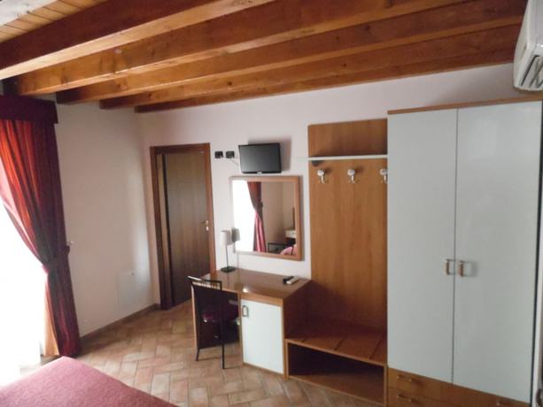 Imagen de la habitación del Hotel Agli Ulivi. Foto 15