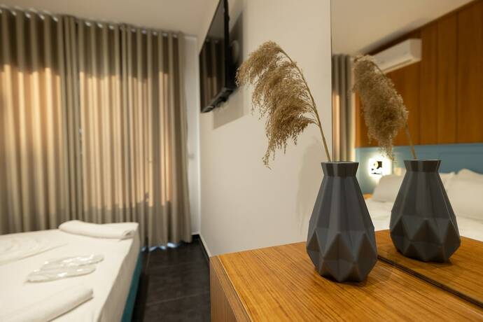 Imagen general del Hotel Aglon Twin\'s. Foto 1