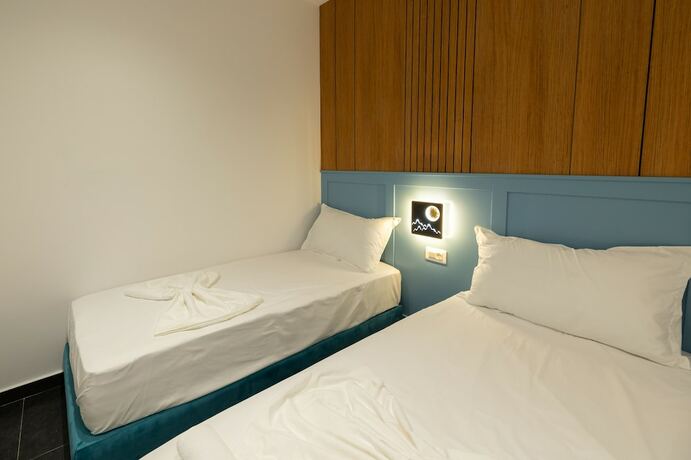 Imagen de la habitación del Hotel Aglon Twin\'s. Foto 11