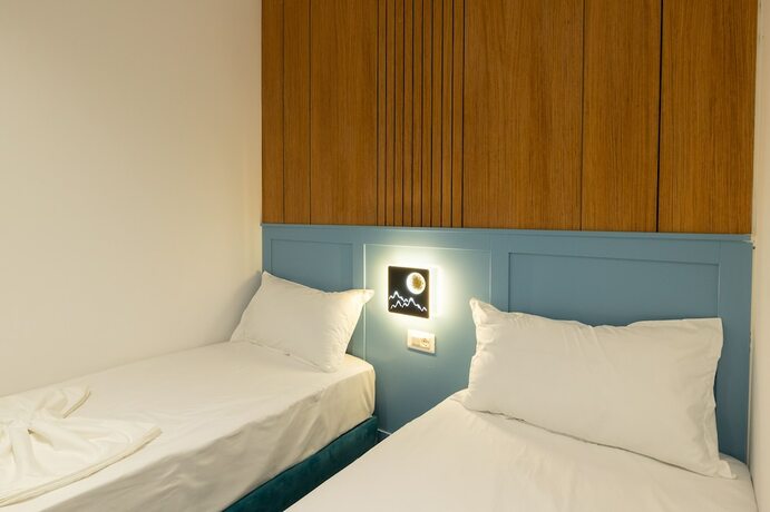 Imagen de la habitación del Hotel Aglon Twin\'s. Foto 14