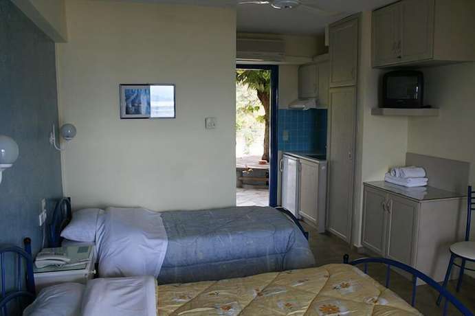 Imagen de la habitación del Hotel Agnadi. Foto 4