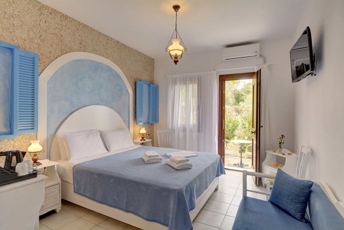 Imagen de la habitación del Hotel Agnadi-Horefto. Foto 4