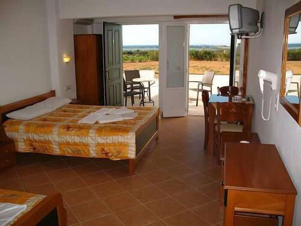 Imagen de la habitación del Hotel Agnanti, Naxos. Foto 2