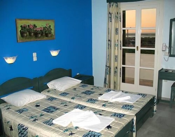 Imagen de la habitación del Hotel Agnanti, Naxos. Foto 3