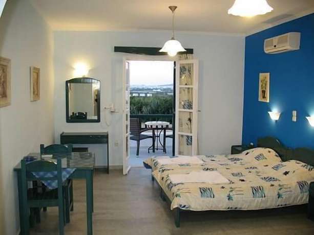 Imagen de la habitación del Hotel Agnanti, Naxos. Foto 9