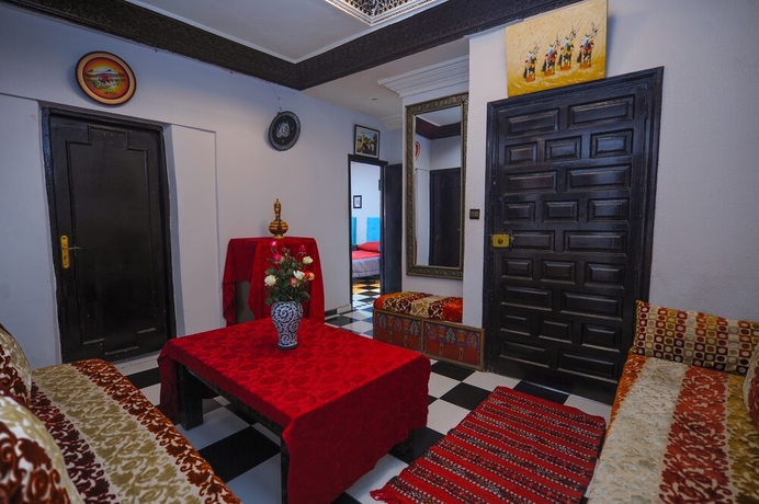 Imagen de los interiores del Hotel Agnaoue. Foto 4