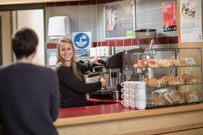 Imagen de los interiores del Hotel Agnes Blackadder Hall Campus Accommodation. Foto 14