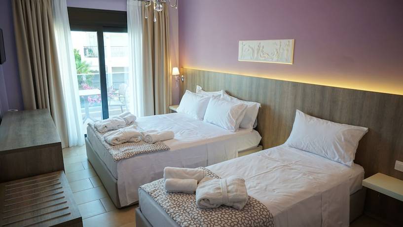 Imagen de la habitación del Hotel Agnes Deluxe. Foto 7