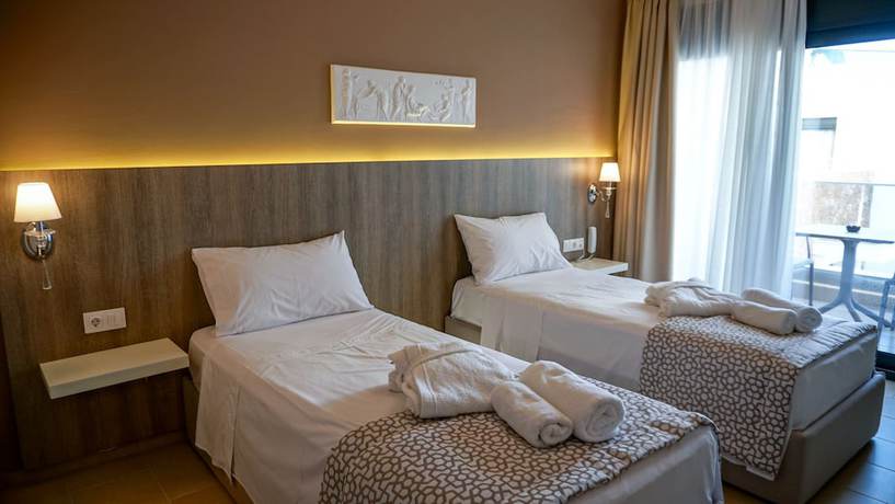 Imagen de la habitación del Hotel Agnes Deluxe. Foto 8
