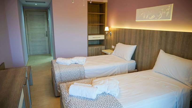 Imagen de la habitación del Hotel Agnes Deluxe. Foto 11