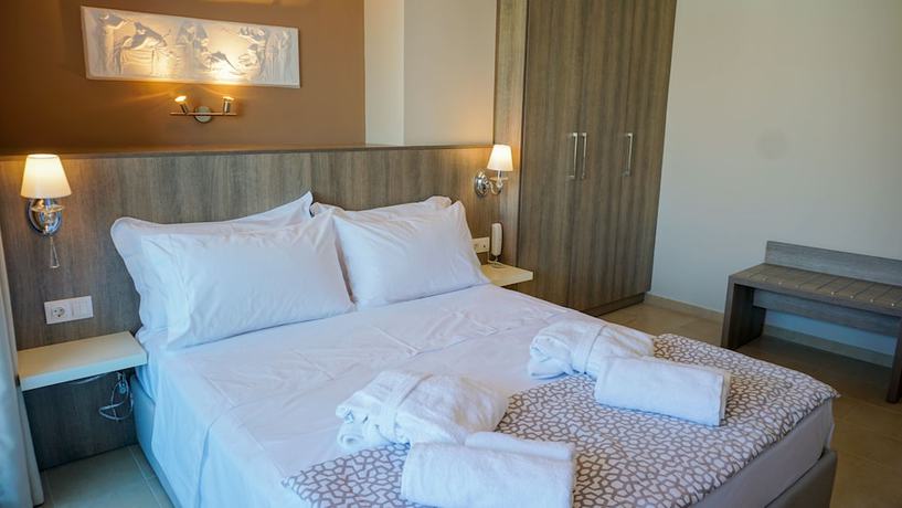 Imagen de la habitación del Hotel Agnes Deluxe. Foto 14
