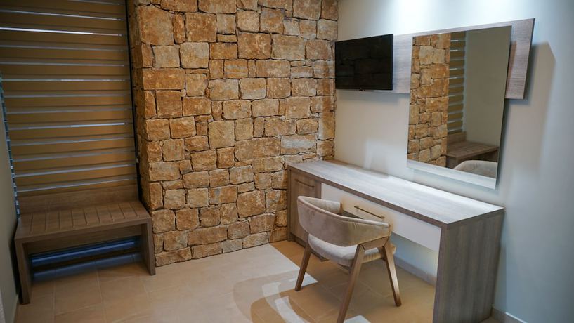 Imagen de la habitación del Hotel Agnes Deluxe. Foto 18