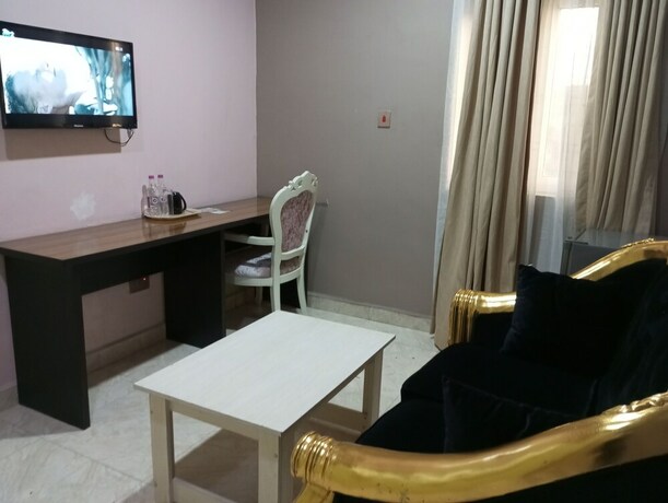Imagen general del Hotel Agoms Owerri. Foto 4