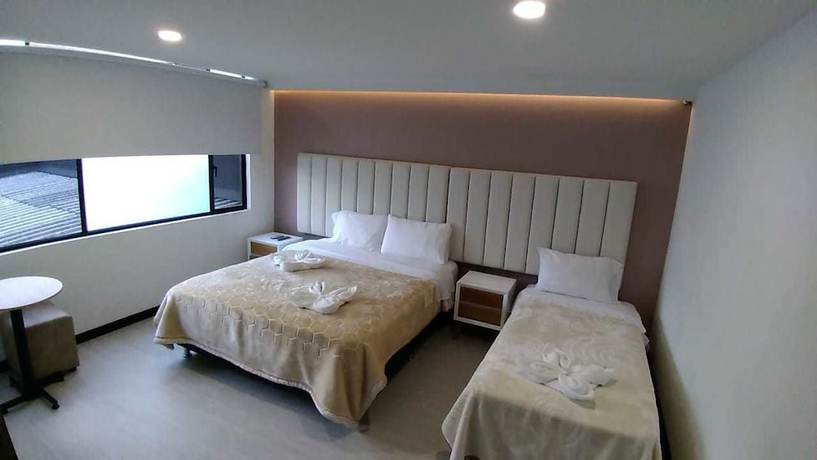 Imagen de la habitación del Hotel Agora Boutique. Foto 9